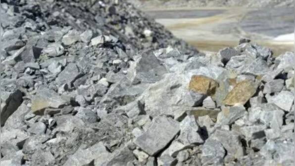 Parliament passes law to auction and mining of lithium reserves & other minerals