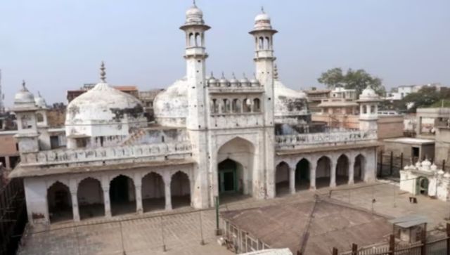 Gyanvapi case: Hindu petitioner files caveat in Supreme Court to pre-empt Muslim side Gyanvapi case: Hindu petitioner files caveat in Supreme Court to pre-empt Muslim side