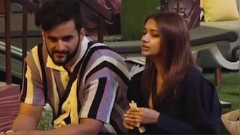 Bigg Boss OTT 2: Jiya Shankar chooses Abhishek Malhan in nominations; Jad Hadid questions her loyalty