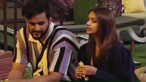 Bigg Boss OTT 2: Jiya Shankar chooses Abhishek Malhan in nominations; Jad Hadid questions her loyalty