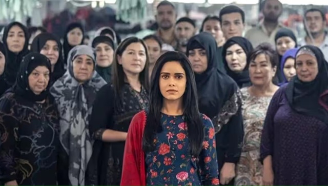 Akelli Movie Review: Gripping story lost in the maze of illogicality Akelli Movie Review: Gripping story lost in the maze of illogicality