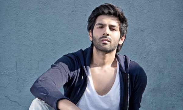 Aashiqui 3 ropes in new face opposite Kartik Aaryan? Here's what we know Aashiqui 3 ropes in new face opposite Kartik Aaryan? Here's what we know