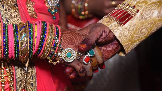 Hindu marriage legal with 7 'pheras', no need for certificate, says Delhi court; acquits man of rape charge after 7 yrs Hindu marriage legal with 7 'pheras', no need for certificate, says Delhi court; acquits man of rape charge after 7 yrs