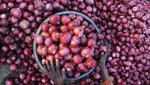 After tomatoes, now onions at subsidised rate: How Centre is fighting food inflation After tomatoes, now onions at subsidised rate: How Centre is fighting food inflation