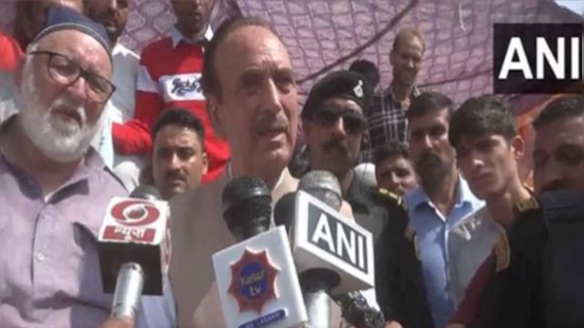 Several J&K leaders from Ghulam Nabi Azad's party re-join Congress