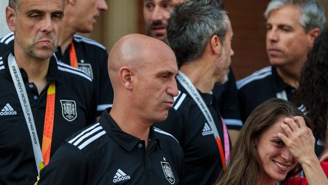 Luis Rubiales: Spain opens sexual assault probe into kiss with Jenni Hermoso Luis Rubiales: Spain opens sexual assault probe into kiss with Jenni Hermoso