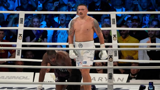 Oleksandr Usyk knocks out Daniel Dubois to retain world heavyweight titles Oleksandr Usyk knocks out Daniel Dubois to retain world heavyweight titles