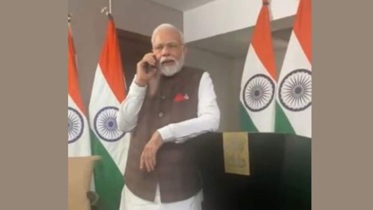 PM Modi dials ISRO chief, says 'Will personally visit to congratulate on Chandrayaan-3 successful landing on Moon'