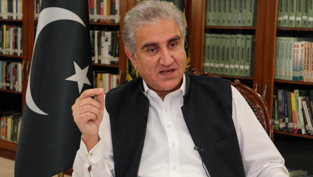 Pakistani opposition party leader Shah Mehmood Qureshi detained Pakistani opposition party leader Shah Mehmood Qureshi detained