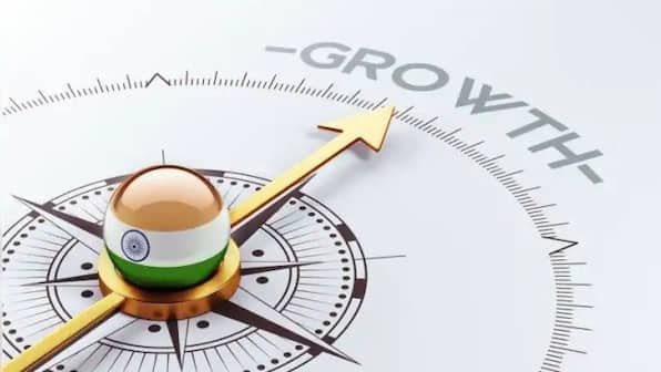 While India dreams, Pakistan slips into a never-ending nightmare