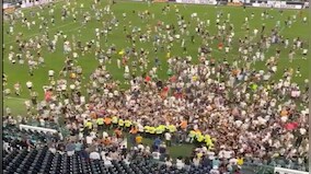 Juventus fans storm stadium pitch to protest against potential Romelu Lukaku signing