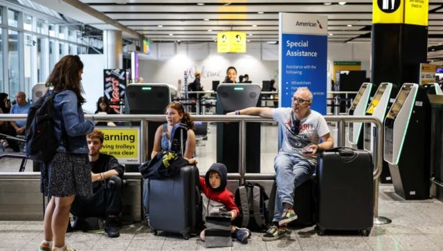 UK air travel disruption may last for days, says British transport minister Mark Harper UK air travel disruption may last for days, says British transport minister Mark Harper