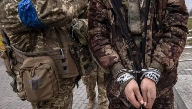 Scratched my left eye with toothpick, cracked rib: US-Chilean journalist describes torture in Ukrainian prison Scratched my left eye with toothpick, cracked rib: US-Chilean journalist describes torture in Ukrainian prison