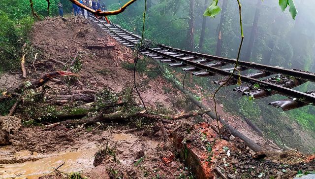 Tracing the history of Kalka-Shimla railway, damaged by Himachal rain Tracing the history of Kalka-Shimla railway, damaged by Himachal rain
