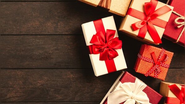 Raksha Bandhan 2023: Buy these thoughtful gifts for your sister this year