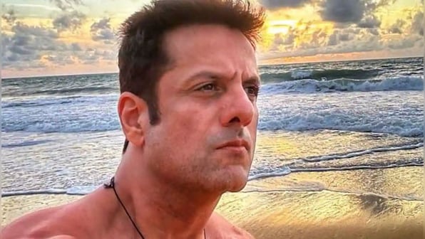Fardeen Khan spotted with family, gearing up for his Bollywood comeback after 13 years
