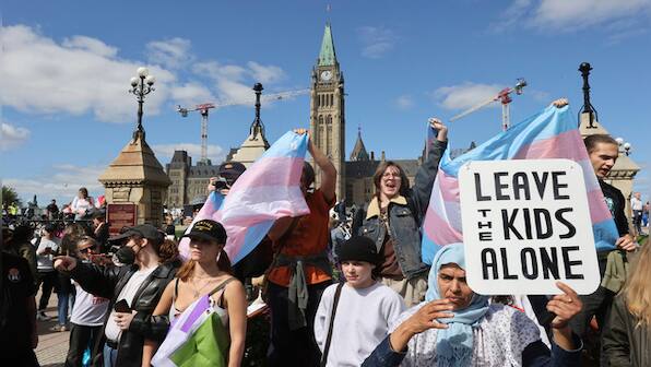 WATCH: Thousands of parents in Canada protest against sexual content in children’s textbooks