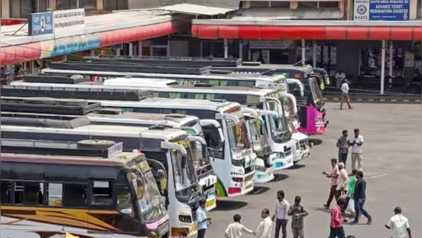 'Bangalore Bandh' called off after private unions meet Karnataka transport minister Ramalinga Reddy 