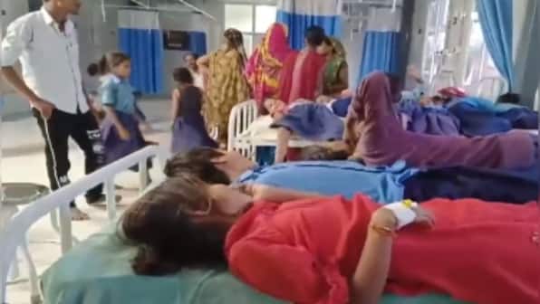 50 children hospitalised after consuming mid-day meal in Bihar's Sitamarhi