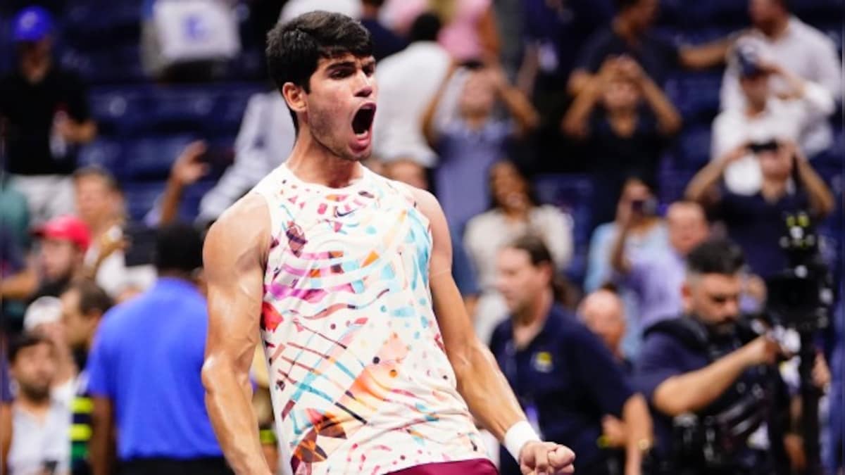 US Open 2023: Carlos Alcaraz blitzes past Alexander Zverev, rivals feel the heat