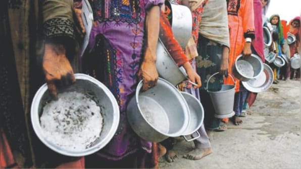 Pakistan: 95 million people under poverty, urgent reforms needed to achieve economic stability: World Bank