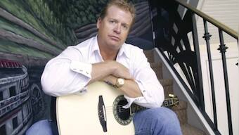Country singer-songwriter Charlie Robison passes away in Texas at age 59