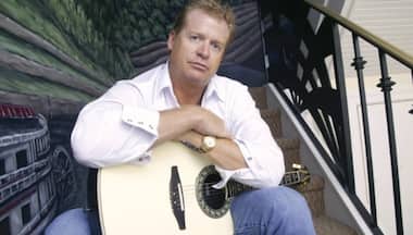 Country singer-songwriter Charlie Robison passes away in Texas at age 59