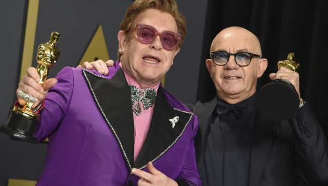 Rock & Roll Hall of Fame ceremony live this year, with Elton John and Chris Stapleton performing Rock & Roll Hall of Fame ceremony live this year, with Elton John and Chris Stapleton performing