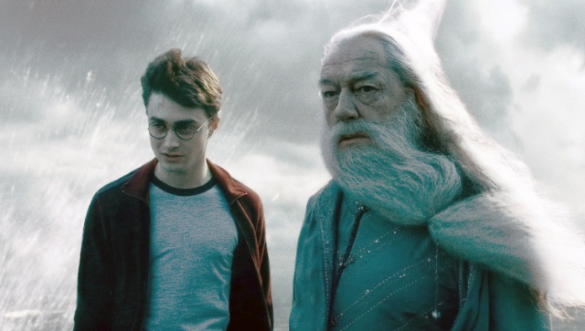 Michael Gambon passes: Daniel Radcliffe, JK Rowling & others pay tribute to the Harry Potter star Michael Gambon passes: Daniel Radcliffe, JK Rowling & others pay tribute to the Harry Potter star
