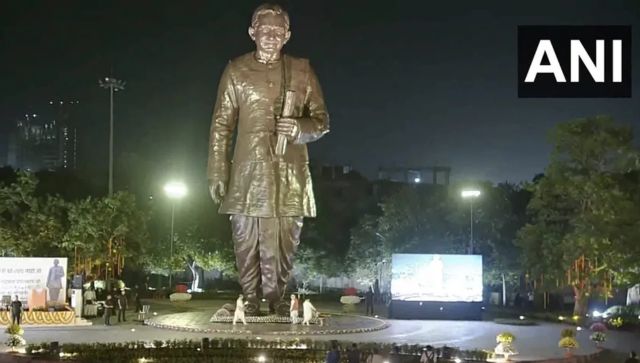 PM Modi unveils 72-foot statue of Pandit Deendayal Upadhyaya in Delhi PM Modi unveils 72-foot statue of Pandit Deendayal Upadhyaya in Delhi