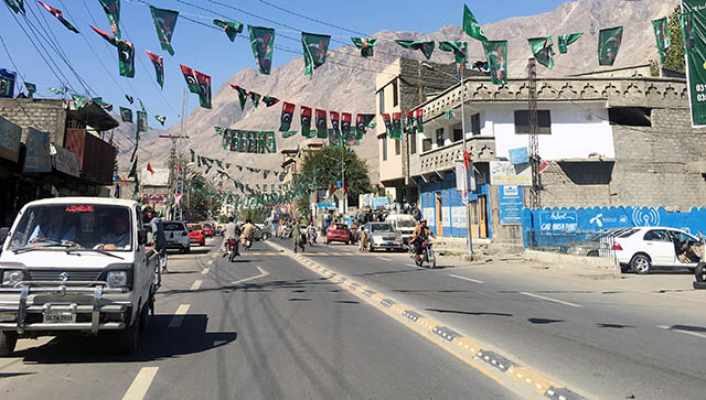 Gilgit-Baltistan unrest highlights Pakistan's precarious state nudging it towards brink of collapse Gilgit-Baltistan unrest highlights Pakistan's precarious state nudging it towards brink of collapse