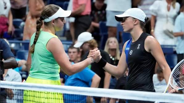 US Open 2023: Defending champion Swiatek stunned by Ostapenko as Djokovic cruises to quarters