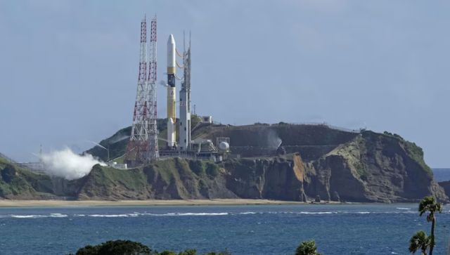 Japan eyes fifth spot in elite space club, ‘moon sniper’ to attempt landing on lunar surface tomorrow Japan eyes fifth spot in elite space club, ‘moon sniper’ to attempt landing on lunar surface tomorrow