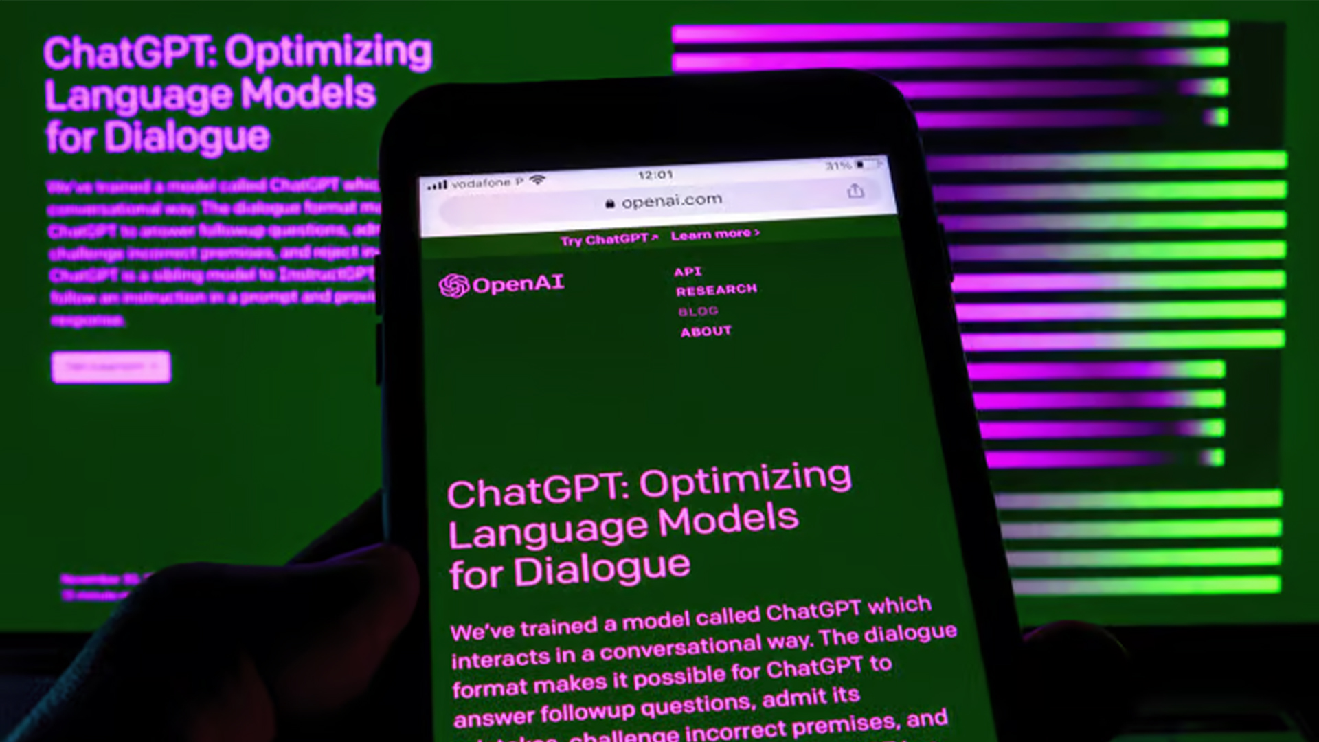 OpenAI’s ChatGPT can now access the internet, no longer limited to September 2021 for free users OpenAI’s ChatGPT can now access the internet, no longer limited to September 2021 for free users