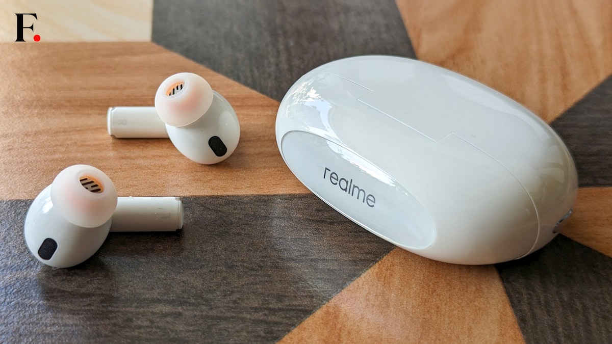Realme Buds Air 5 Pro Review: Arguably the best TWS earbuds