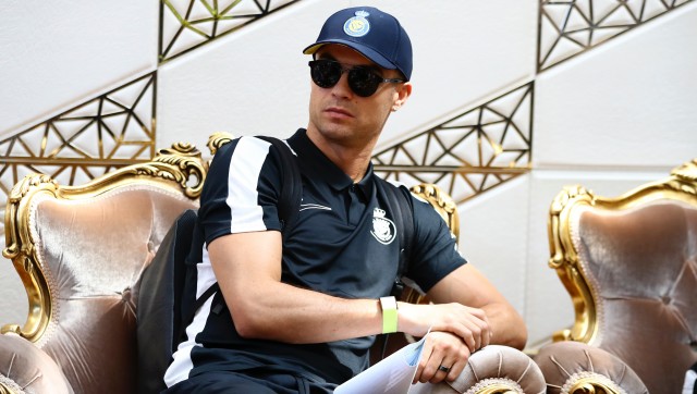 Cristiano Ronaldo gets wild reception on arrival in Iran for AFC Champions League match - WATCH Cristiano Ronaldo gets wild reception on arrival in Iran for AFC Champions League match - WATCH