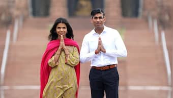 Rishi Sunak, wife Akshata Murty take time out from G20, visit Delhi's Akshardham Temple