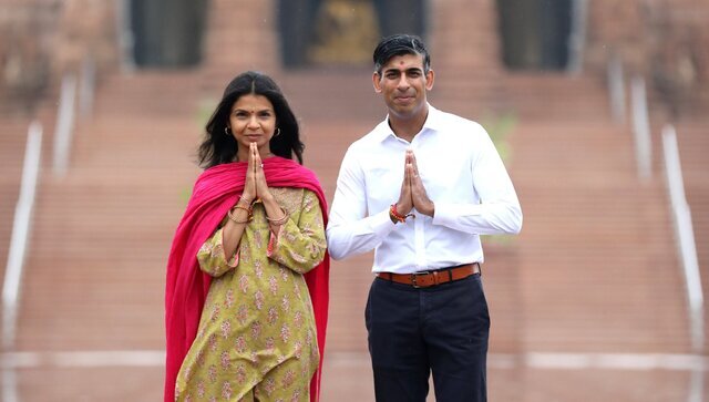 Rishi Sunak, wife Akshata Murty take time out from G20, visit Delhi's Akshardham Temple Rishi Sunak, wife Akshata Murty take time out from G20, visit Delhi's Akshardham Temple