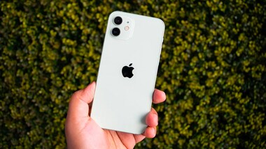 Software Tweaks to Fight Radiation: Apple to push OTA to EU iPhones after getting banned by France