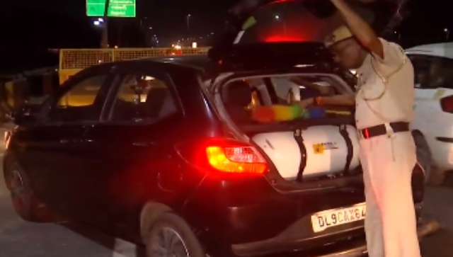 G20 Summit: Traffic curbs come into force in New Delhi, police urge people to use metro G20 Summit: Traffic curbs come into force in New Delhi, police urge people to use metro