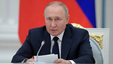 Vladimir Putin accuses IOC of 'ethnic discrimination' against Russians