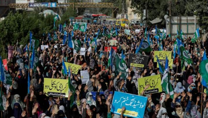 WATCH: Pakistan shopkeepers strike nationwide over inflation