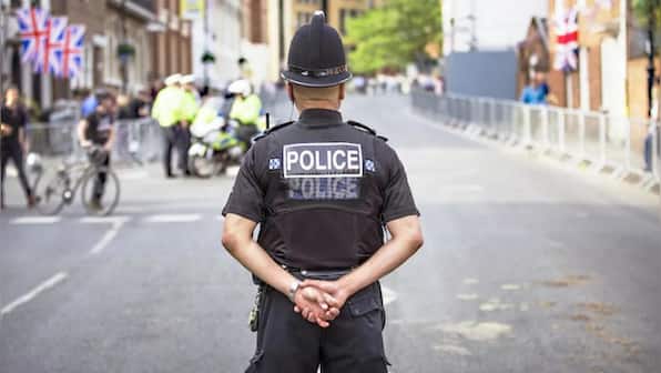 UK: Undercover cop tricked woman for 19 years using backstopped identity, even had a kid with her