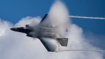 Lost and Found F-35: Pilot parachuted, lost sight of his plane, called 911 for ambulance BUT...