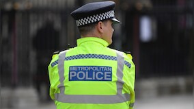 UK: Hundreds of Met police officers give up arms, patrol duties after colleague charged for rapper's murder