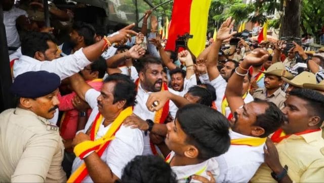 Karnataka Bandh: Pro-Kannada Activists, Protesting Farmers Arrested ...