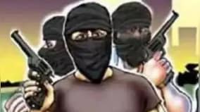 Brazen bank heist shakes Chhattisgarh: Robbers make away with Rs 5.6cr, stab bank manager