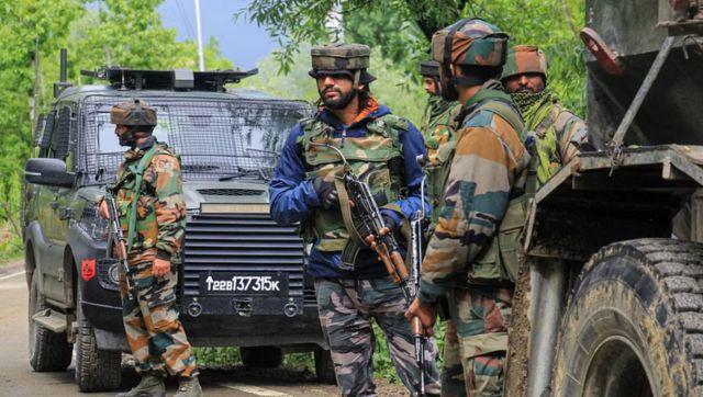 J&K: 2 terrorists killed in encounter near LoC in Baramulla; Anantnag ops enter day 4 J&K: 2 terrorists killed in encounter near LoC in Baramulla; Anantnag ops enter day 4