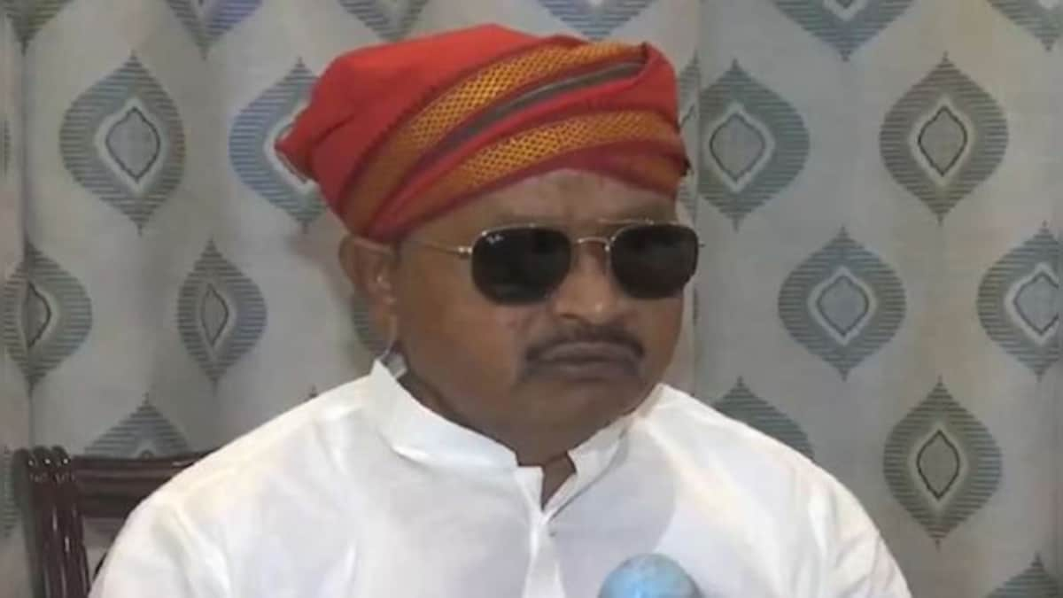 Cracks in I.N.D.I.A Alliance: WATCH as JD(U) leader calls Lalu Yadav 'crazy'