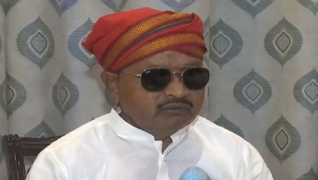 Cracks in I.N.D.I.A Alliance: WATCH as JD(U) leader calls Lalu Yadav 'crazy' Cracks in I.N.D.I.A Alliance: WATCH as JD(U) leader calls Lalu Yadav 'crazy'